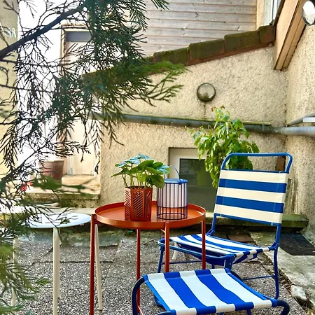T2 Renove Avec Terrasse En Hyper Centre De Dijon Apartment Exterior photo